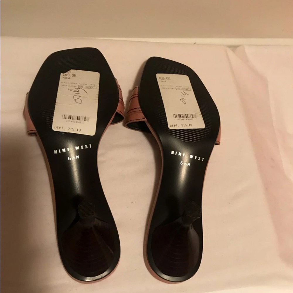 Sandals - Picture 3 of 3